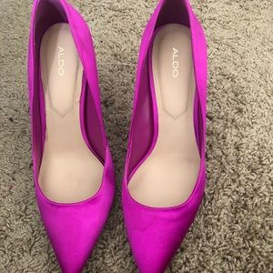 Aldo Shoes - Aldo fuchsia heels Aldo Shoes - Aldo fuchsia heels